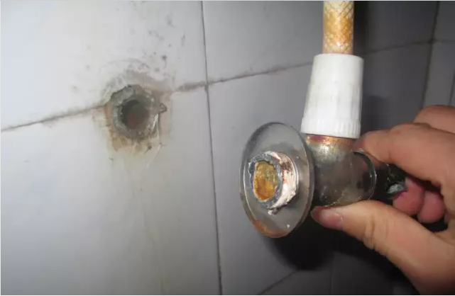 空氣能地暖采暖腐蝕問題如何解決，咨詢?nèi)A源科技0311-83018797